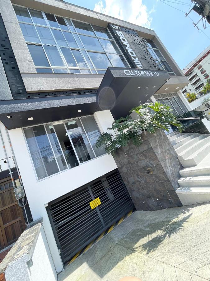 Apartamentos Loft Mikonos เปเรย์รา ภายนอก รูปภาพ